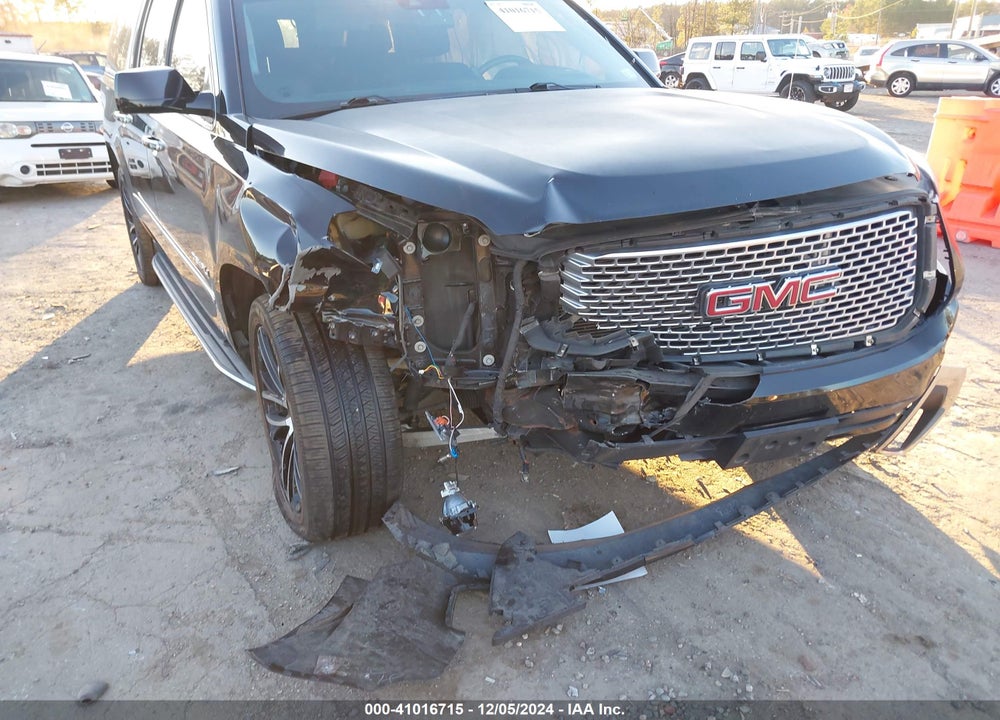2016 GMC YUKON XL DENALI VIN: 1GKS2HKJ5GR127909