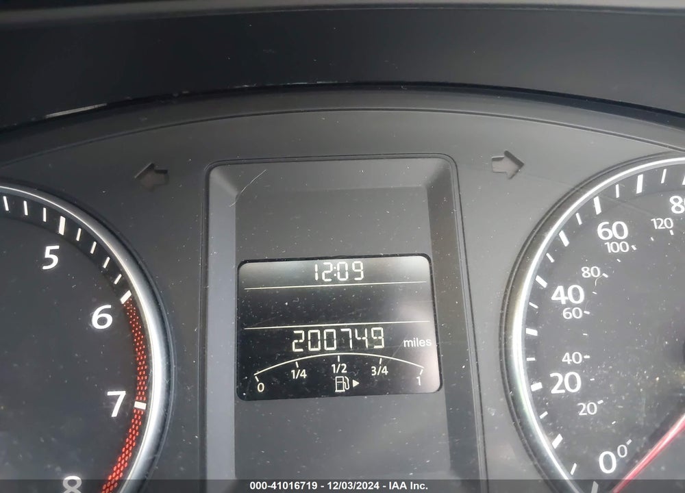 2012 VOLKSWAGEN JETTA 2.5L SE VIN: 3VWDP7AJ0CM386253