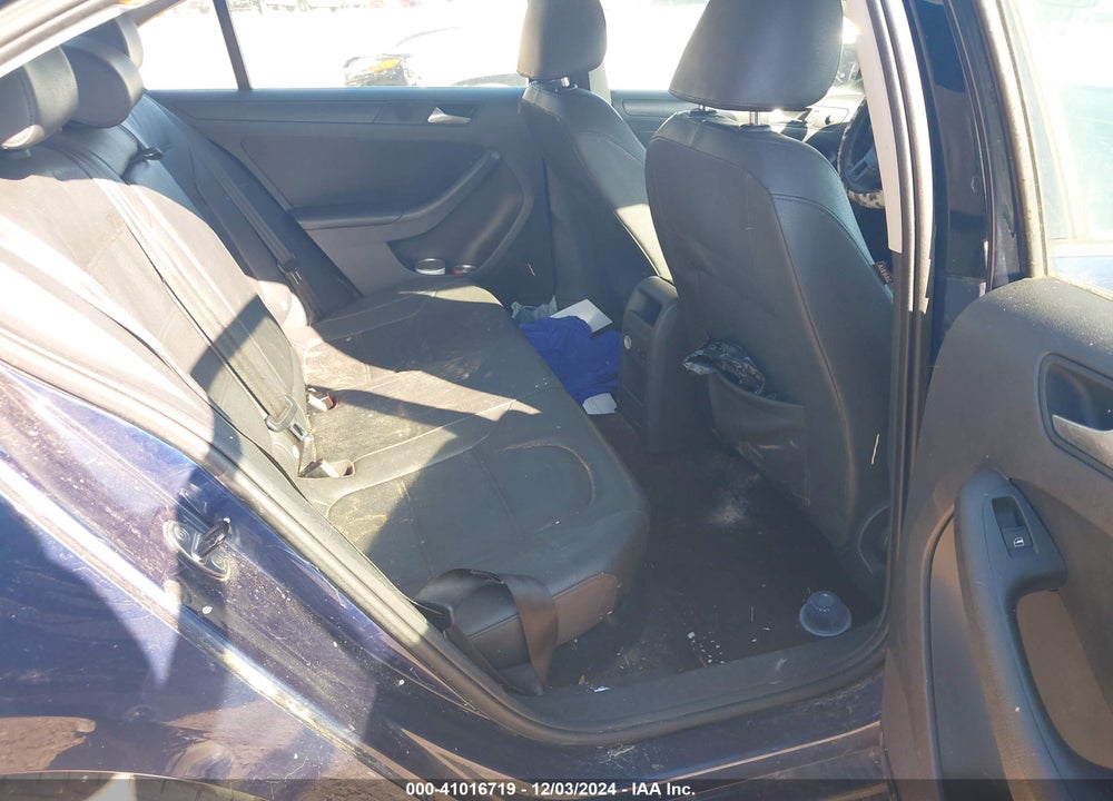 2012 VOLKSWAGEN JETTA 2.5L SE VIN: 3VWDP7AJ0CM386253