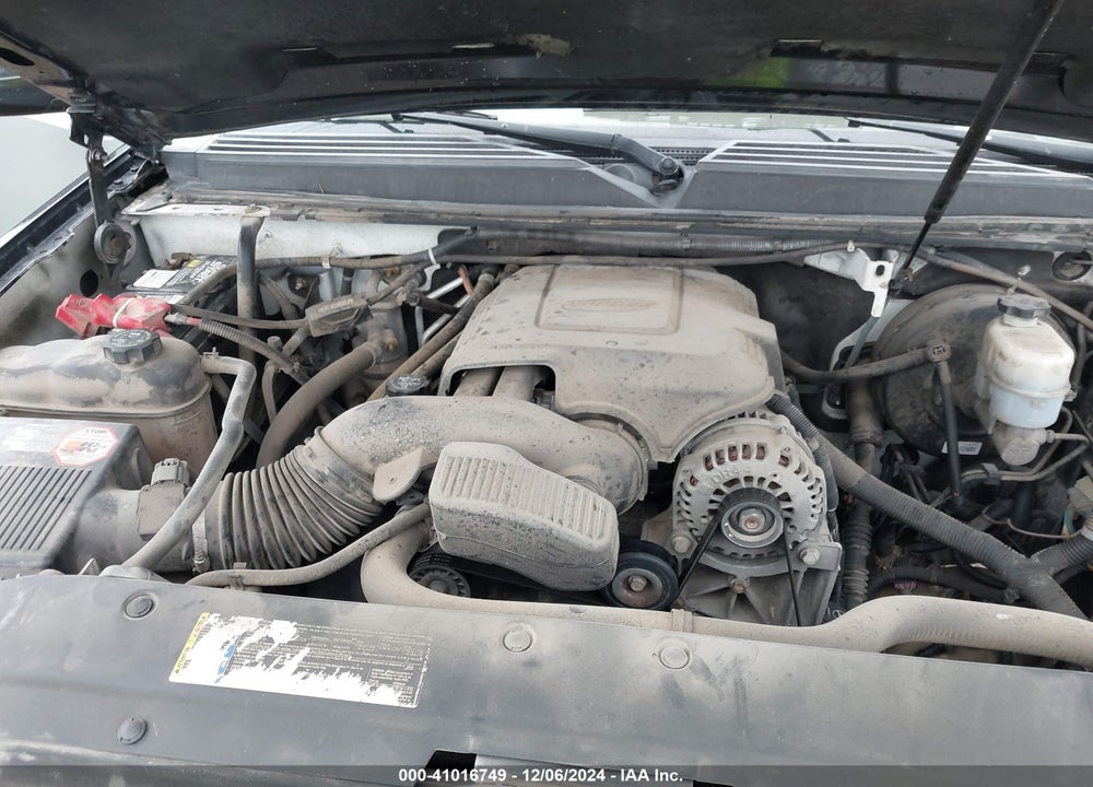 2010 CHEVROLET TAHOE LT VIN: 1GNUKBE03AR205106