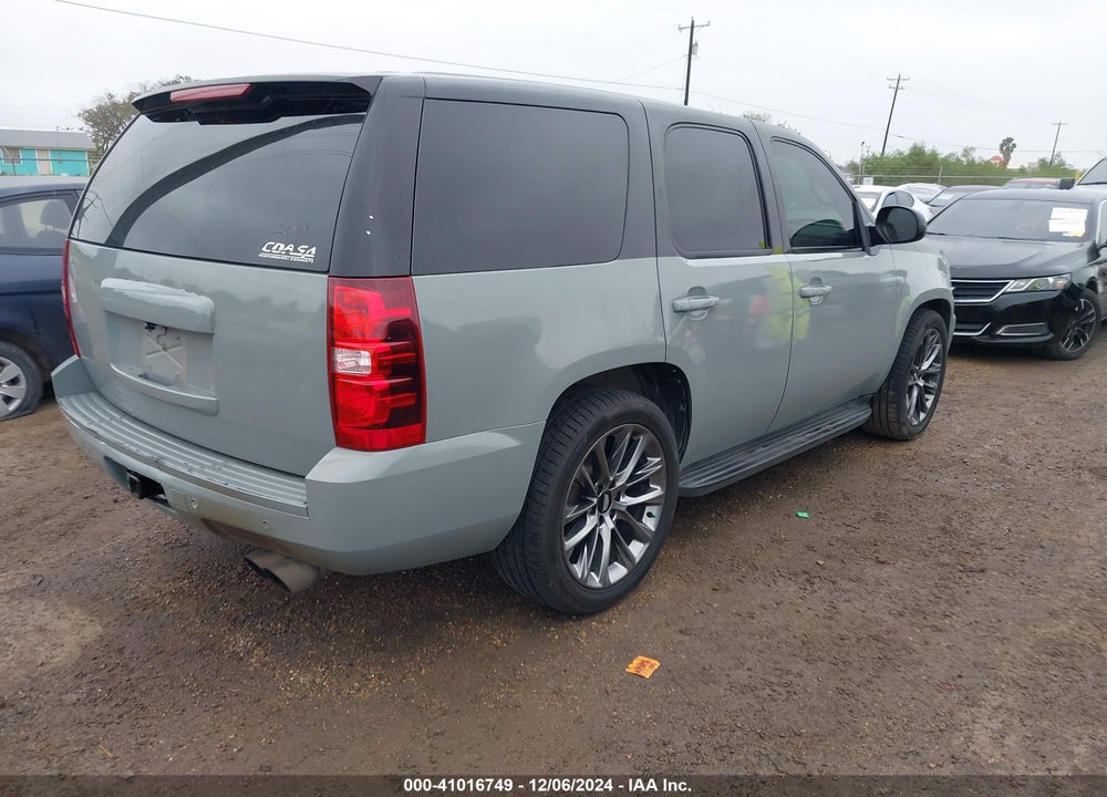 2010 CHEVROLET TAHOE LT VIN: 1GNUKBE03AR205106