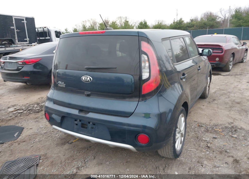2017 KIA SOUL VIN: KNDJP3A52H7418283