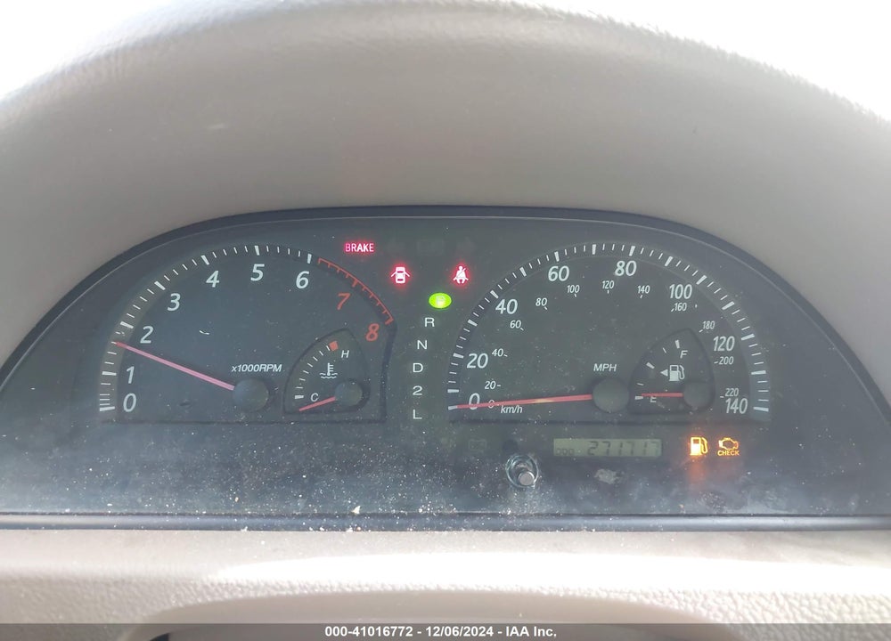 2003 TOYOTA CAMRY LE VIN: 4T1BE32K93U141250
