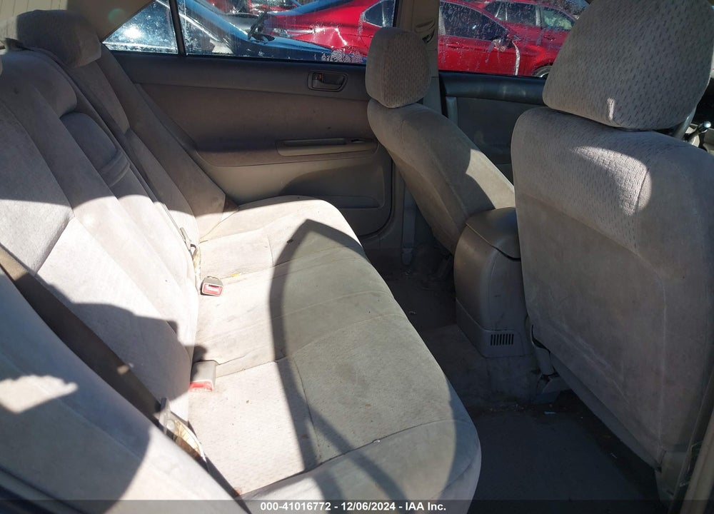 2003 TOYOTA CAMRY LE VIN: 4T1BE32K93U141250