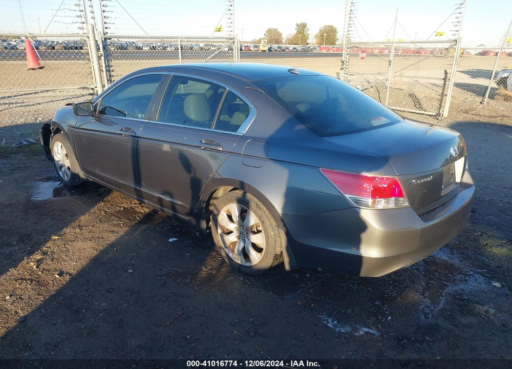 2010 HONDA ACCORD 2.4 EX-L VIN: 1HGCP2F83AA019382