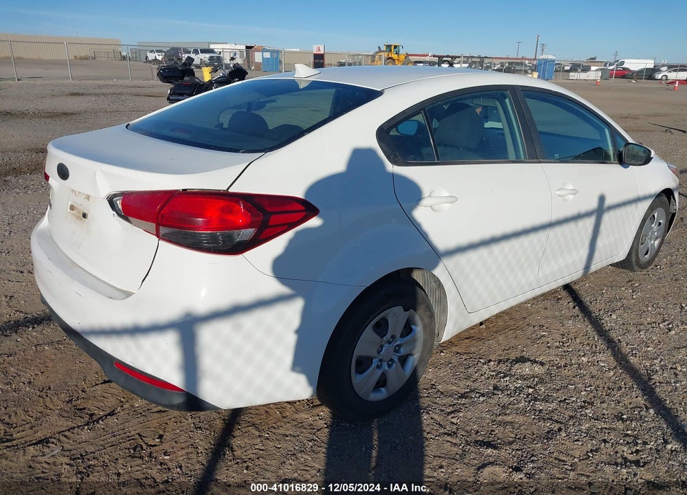 2017 KIA FORTE LX VIN: 3KPFK4A74HE110351