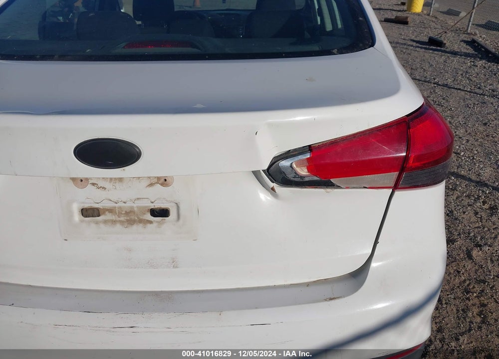 2017 KIA FORTE LX VIN: 3KPFK4A74HE110351