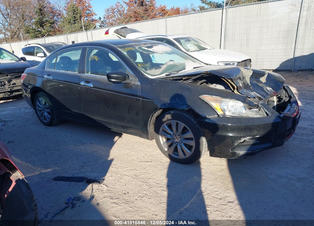 2011 HONDA ACCORD 3.5 EX-L VIN: 1HGCP3F80BA017192