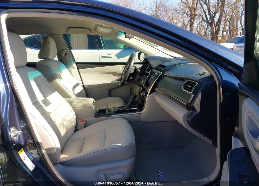 2015 TOYOTA CAMRY XLE VIN: 4T1BF1FK2FU935667