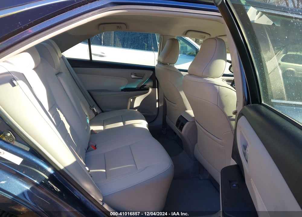 2015 TOYOTA CAMRY XLE VIN: 4T1BF1FK2FU935667