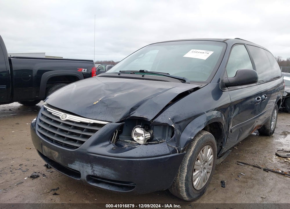 2007 CHRYSLER TOWN & COUNTRY LX VIN: 2A4GP44R97R147132