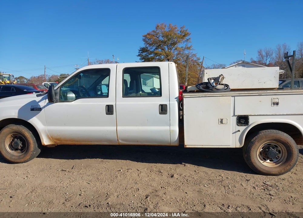 2004 FORD F-350 LARIAT/XL/XLT VIN: 1FTSW30L34ED69222