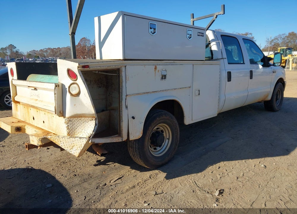 2004 FORD F-350 LARIAT/XL/XLT VIN: 1FTSW30L34ED69222