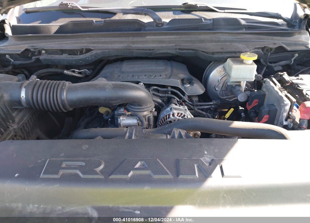 2019 RAM 1500 VIN: 1C6RREMT9KN905865