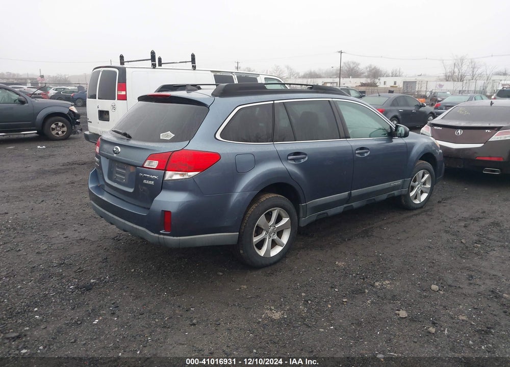2013 SUBARU OUTBACK 2.5I LIMITED VIN: 4S4BRBKC8D3250958