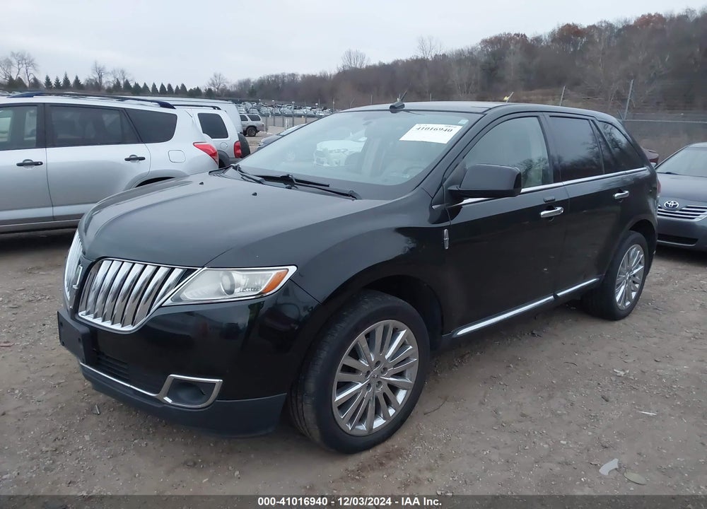 2011 LINCOLN MKX VIN: 2LMDJ8JK8BBJ00300