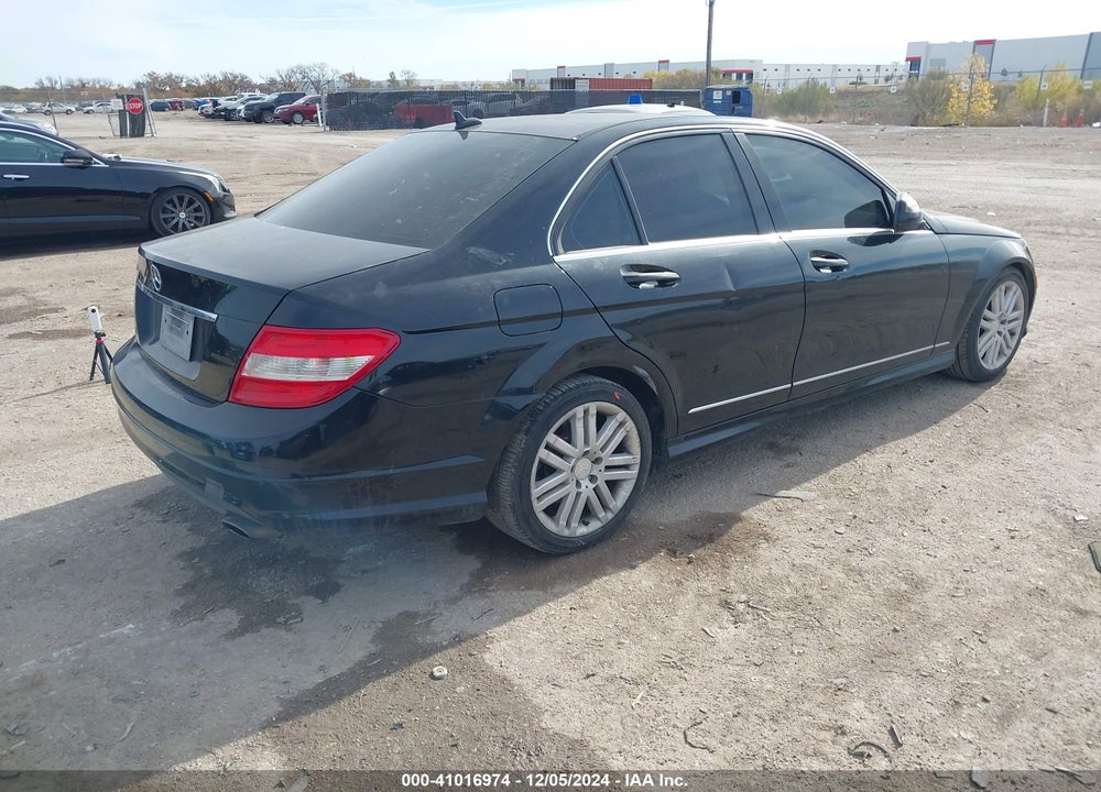 2008 MERCEDES-BENZ C 300 LUXURY/SPORT VIN: WDDGF54X78R028053