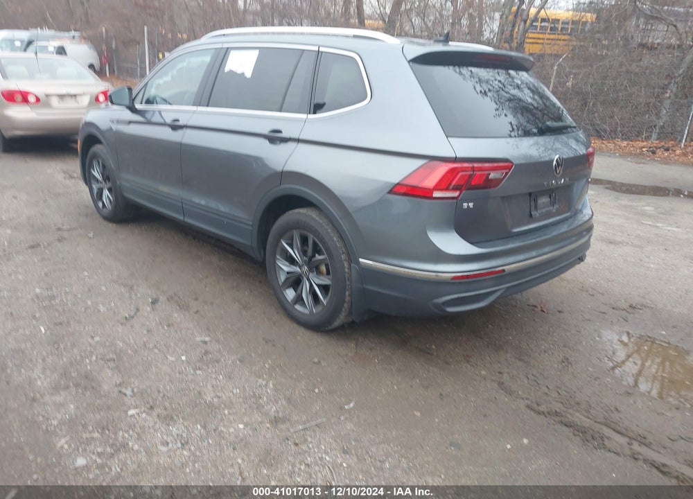 2022 VOLKSWAGEN TIGUAN 2.0T SE VIN: 3VV2B7AX2NM125451
