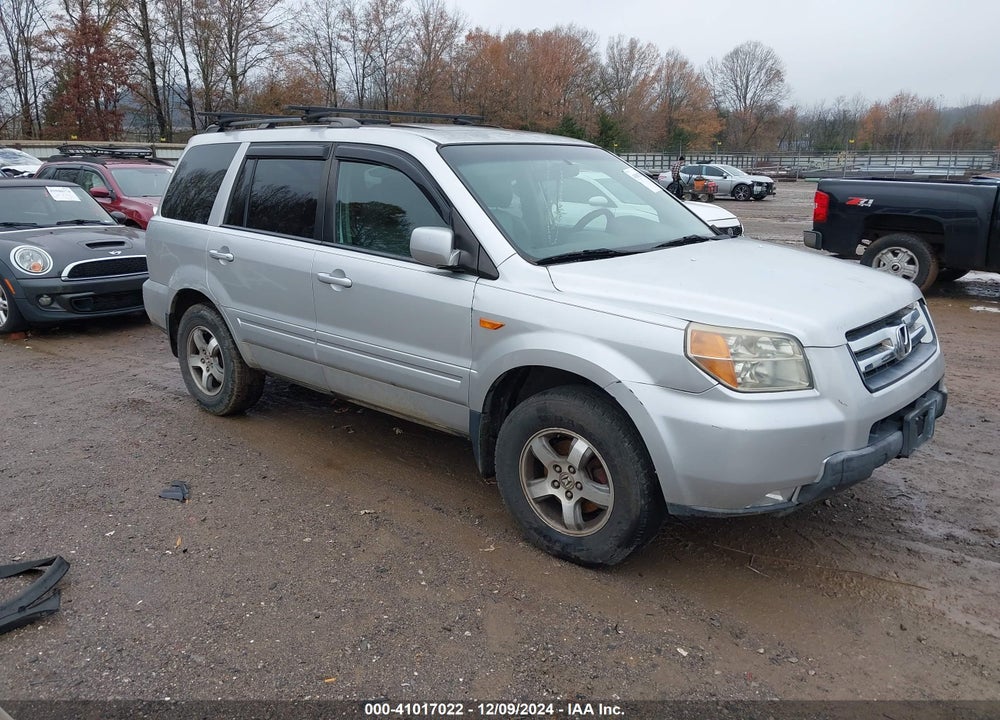 2008 HONDA PILOT EX-L VIN: 5FNYF28548B015983