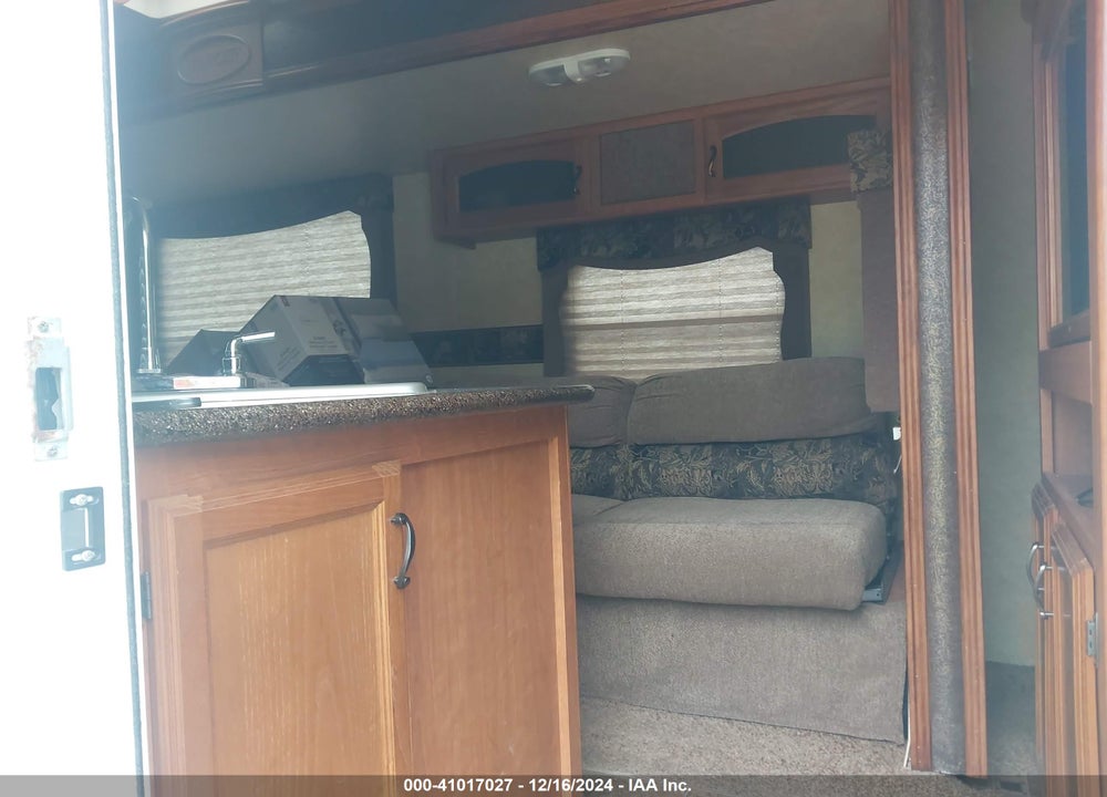 2012 TRACER OTHER VIN: 5ZT2TRXB2CB501653