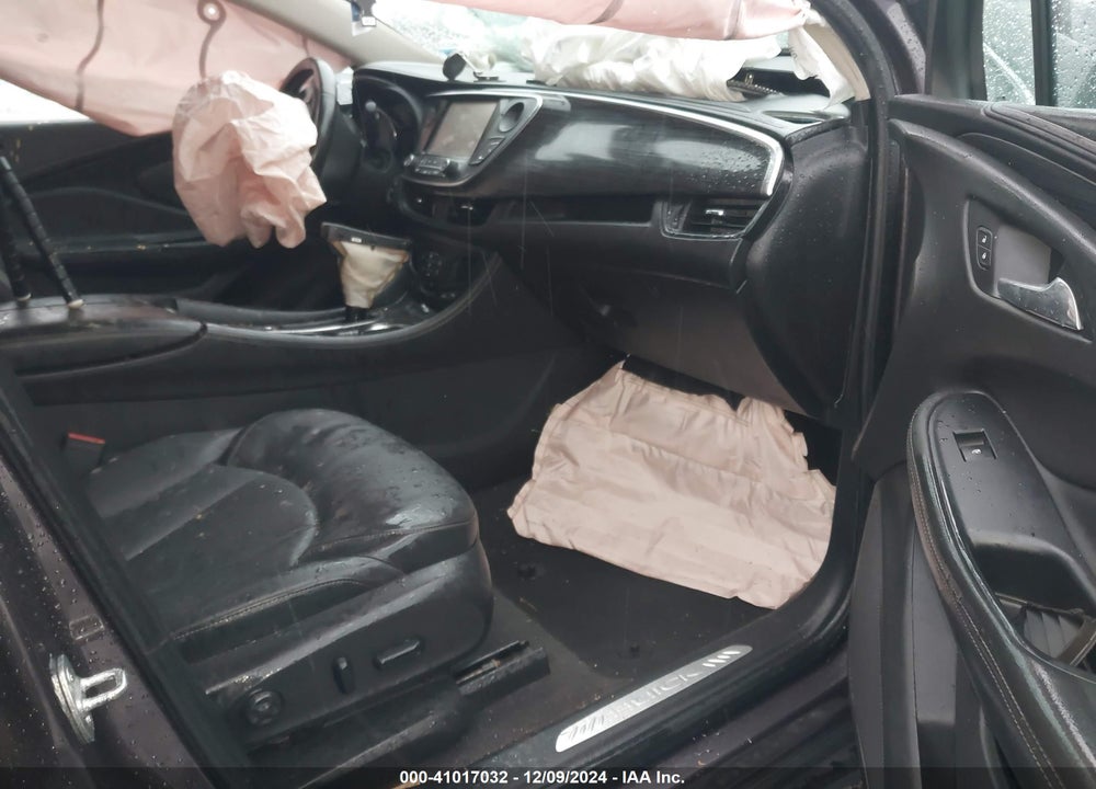 2017 BUICK ENVISION ESSENCE VIN: LRBFXDSA9HD014002