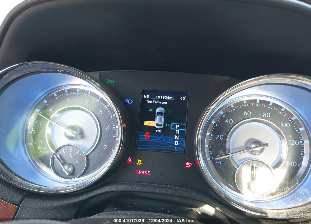 2012 CHRYSLER 300 LIMITED VIN: 2C3CCACG0CH216311