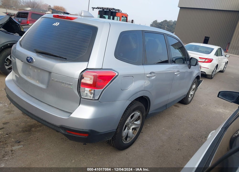 2017 SUBARU FORESTER 2.5I VIN: JF2SJAAC8HH525116