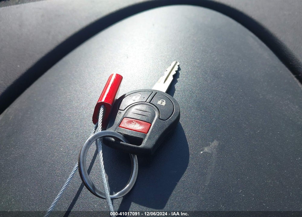 2013 NISSAN ROGUE S VIN: JN8AS5MV1DW646253