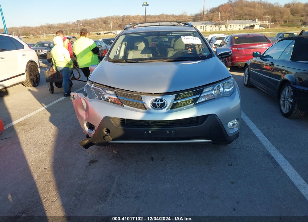2015 TOYOTA RAV4 LIMITED VIN: JTMDFREV5FD158828