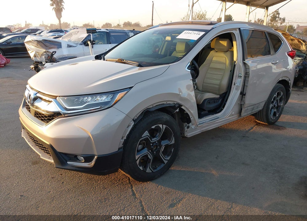 2018 HONDA CR-V TOURING VIN: 2HKRW1H97JH521350