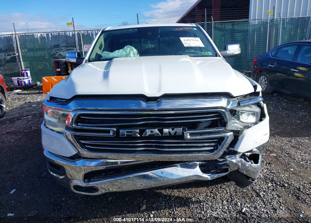 2022 RAM 1500 LAIE  4X4 5'7 BOX VIN: 1C6SRFJT3NN348306