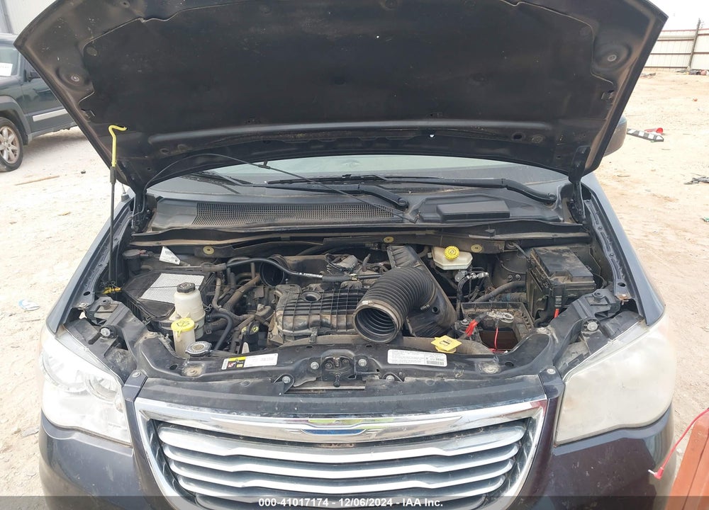 2013 CHRYSLER TOWN & COUNTRY TOURING VIN: 2C4RC1BG1DR652846