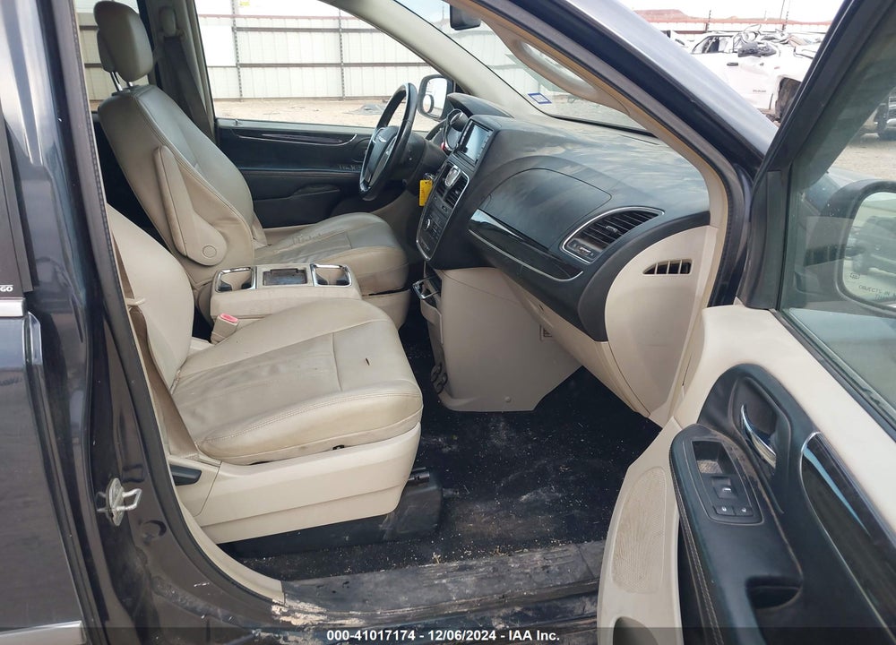 2013 CHRYSLER TOWN & COUNTRY TOURING VIN: 2C4RC1BG1DR652846