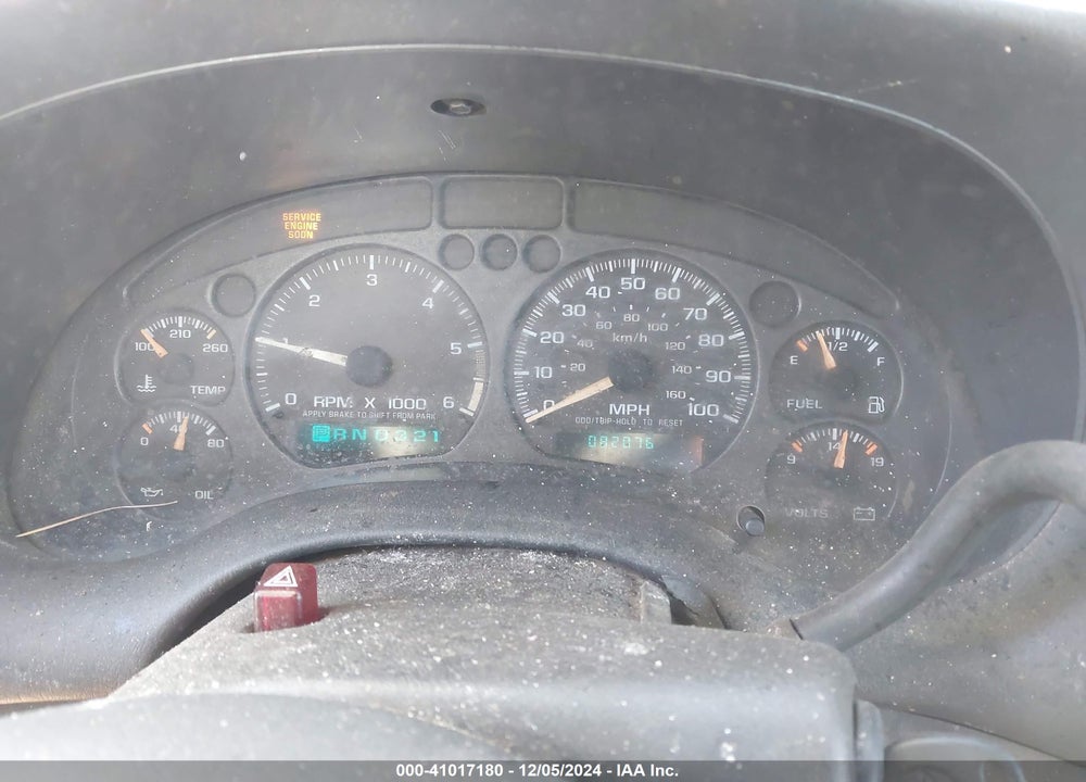2003 CHEVROLET S-10 LS VIN: 1GCCS19X738285511