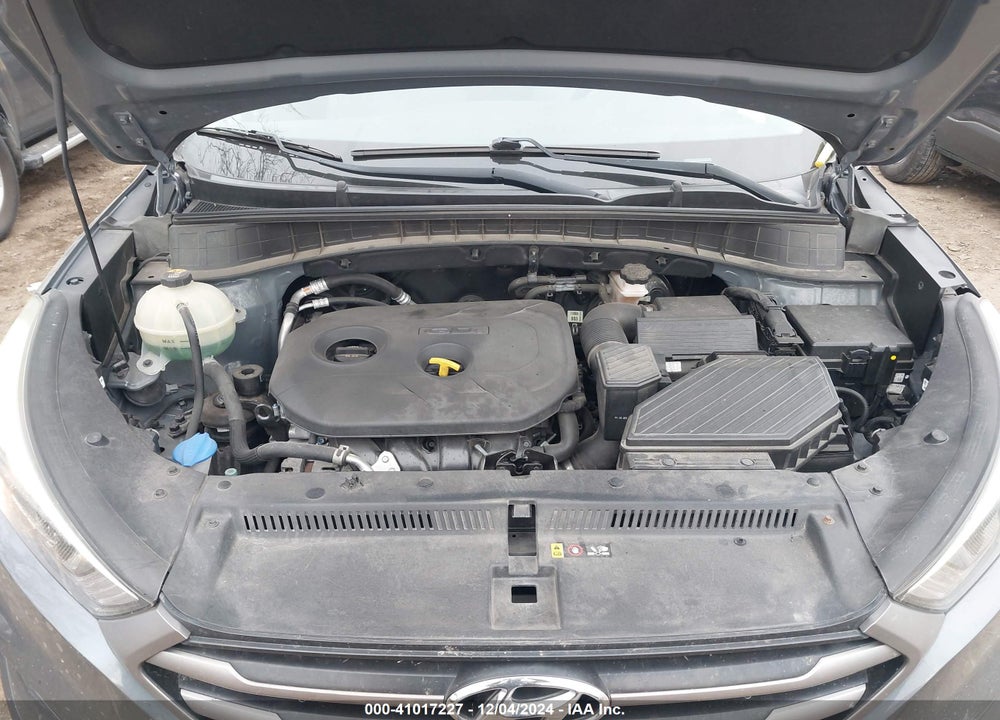 2016 HYUNDAI TUCSON SE VIN: KM8J33A48GU053378