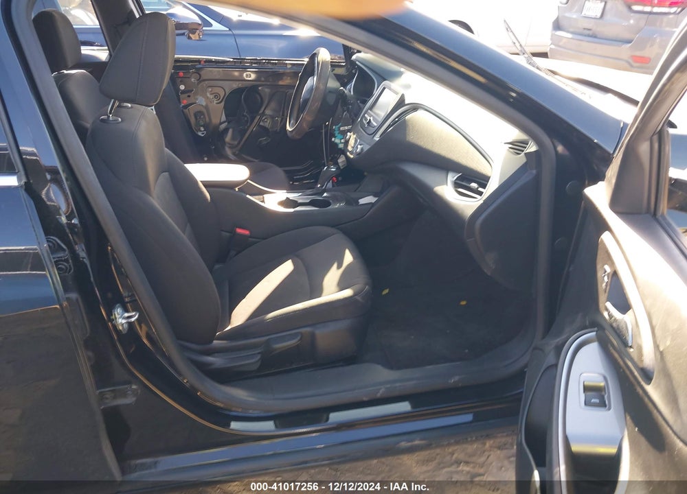 2018 CHEVROLET MALIBU 1LS VIN: 1G1ZB5ST5JF277515