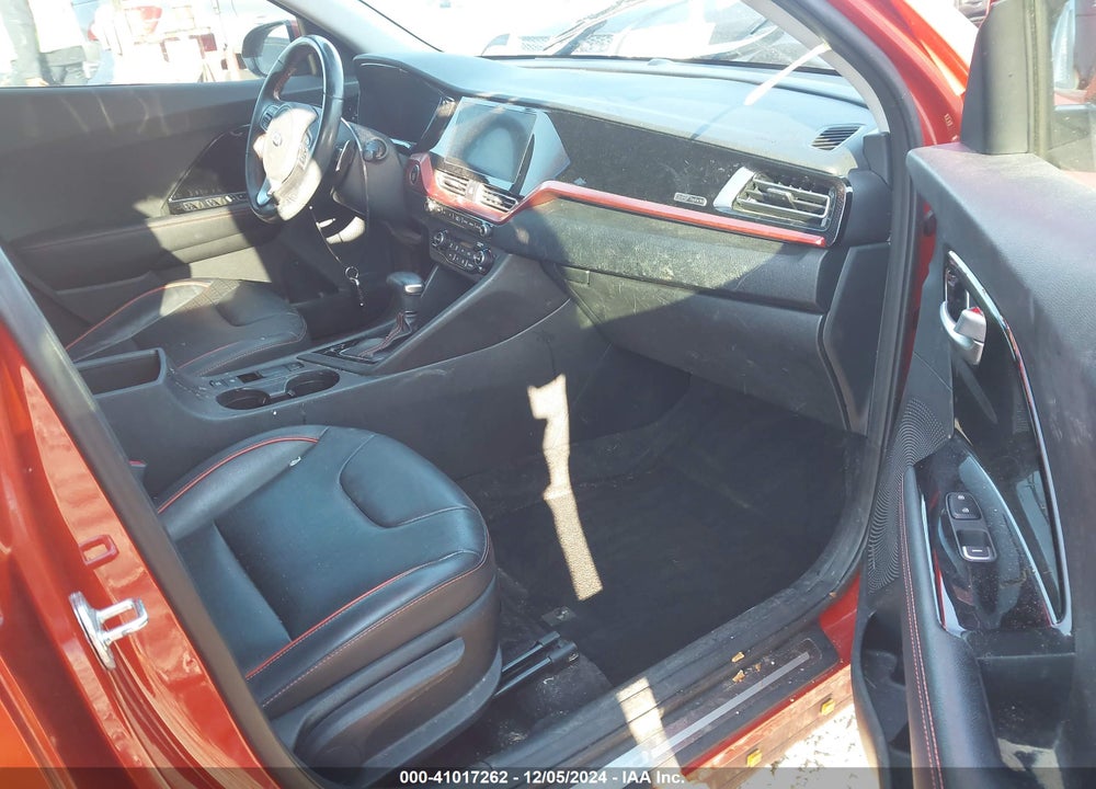 2020 KIA NIRO TOURING SPORT VIN: KNDCC3LC2L5420779