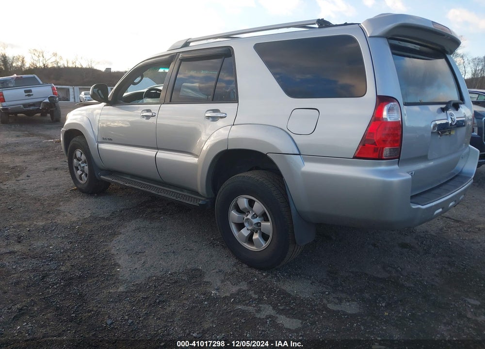 2007 TOYOTA 4RUNNER SR5 V6 VIN: JTEBU14R970106805