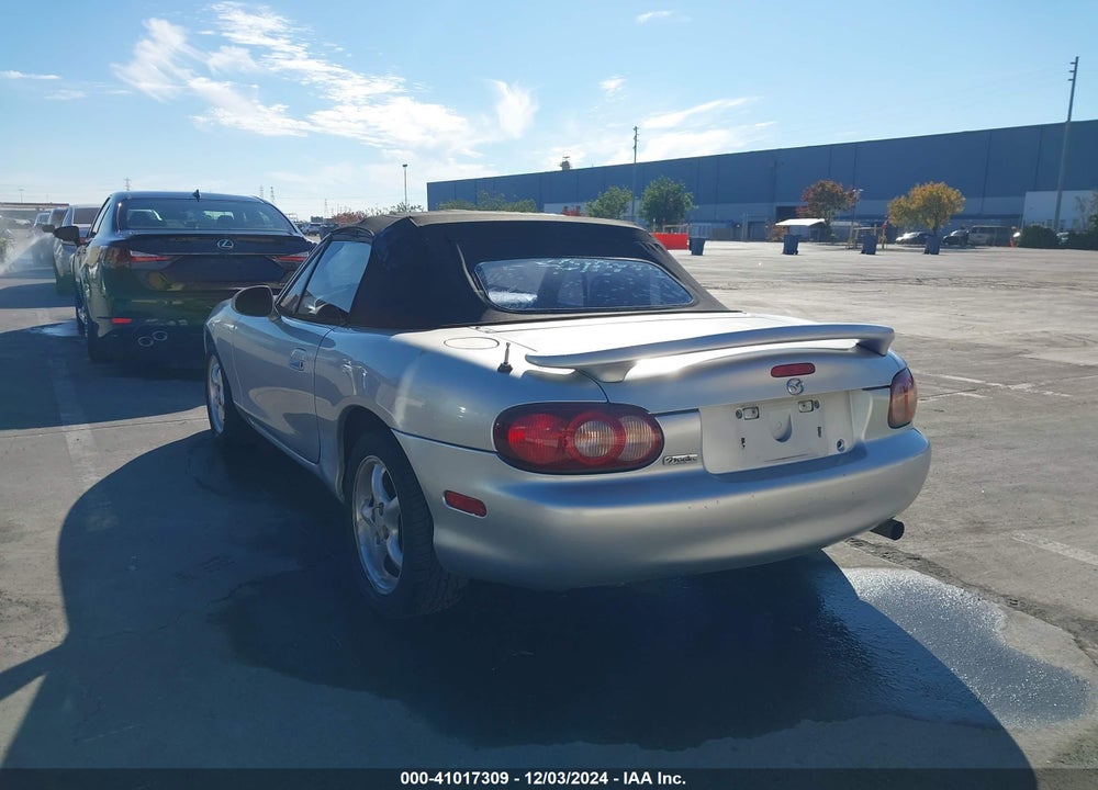 2001 MAZDA MX-5 MIATA LS/SPECIAL EDITION VIN: JM1NB353810203045