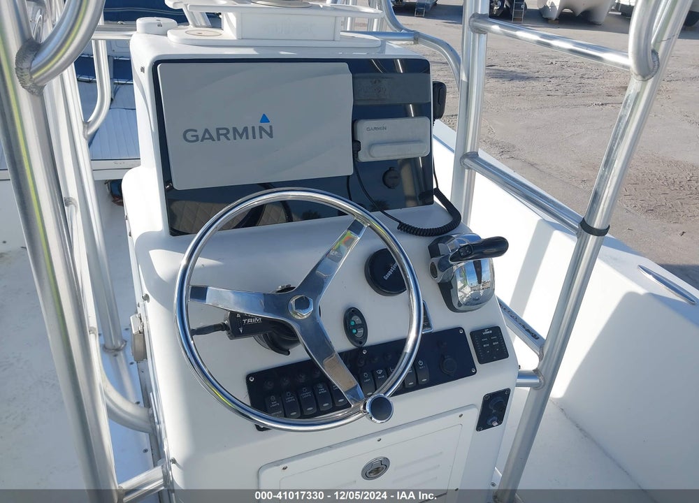 2007 ANDROS BOAT VIN: JGN26135G707