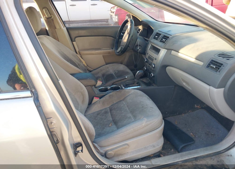 2010 FORD FUSION SE VIN: 3FAHP0HA2AR186207
