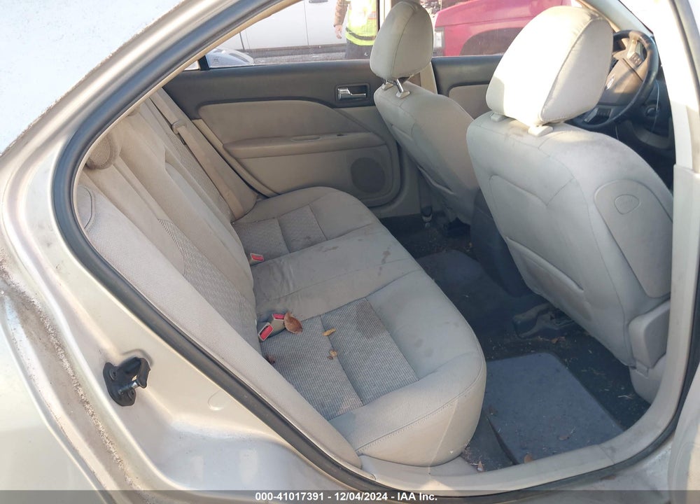 2010 FORD FUSION SE VIN: 3FAHP0HA2AR186207