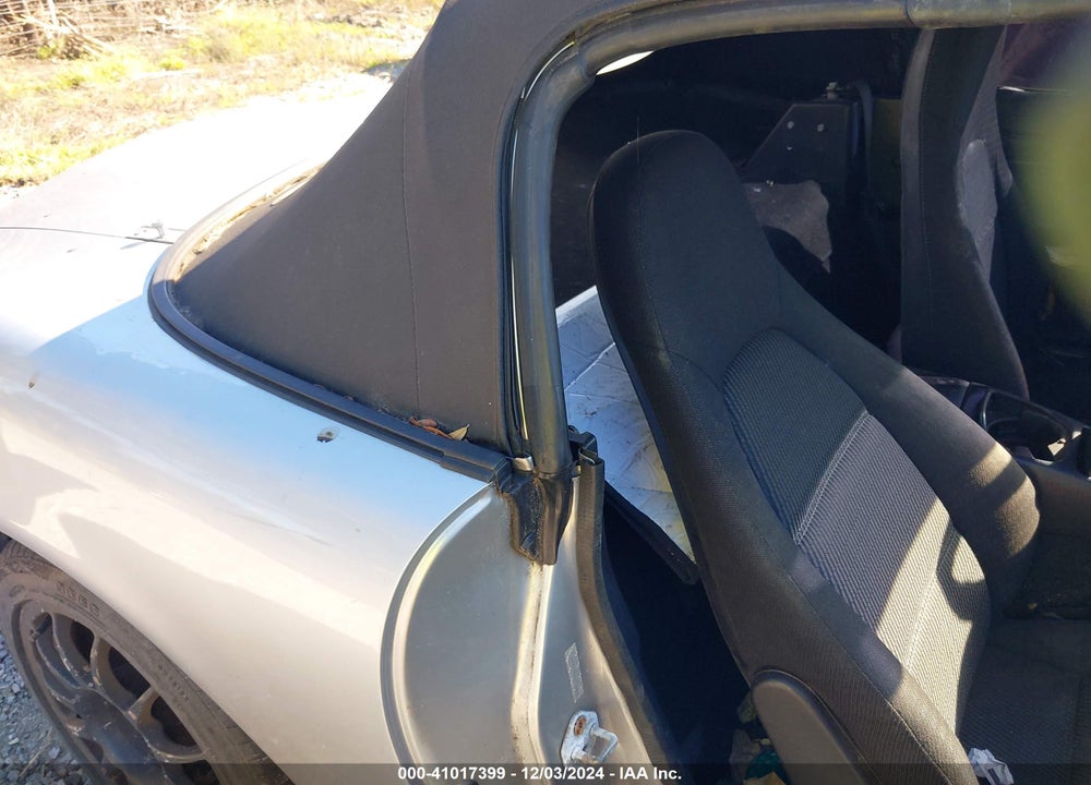 2004 MAZDA MX-5 MIATA CLOTH VIN: JM1NB353240402886