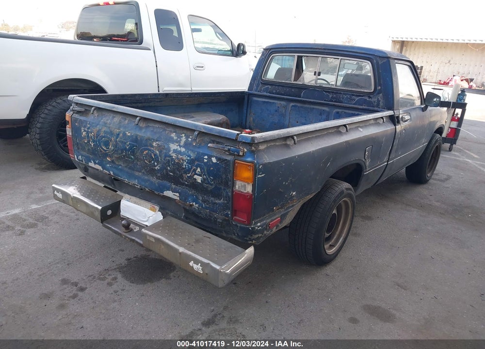 1983 TOYOTA PICKUP 1/2 TON RN34 VIN: JT4RN34R6D0078291