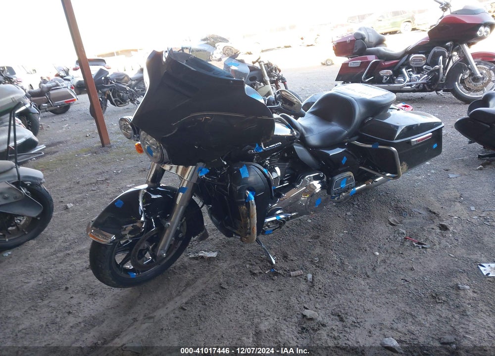 2018 HARLEY-DAVIDSON FLHTK ULTRA LIMITED VIN: 1HD1KED16JB668386