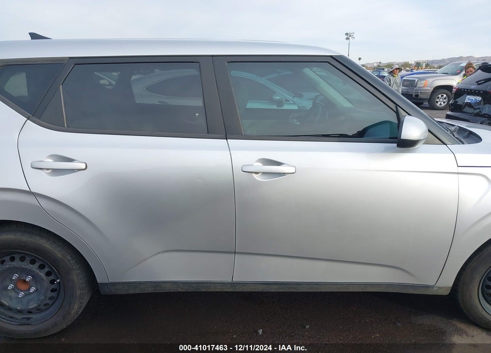 2021 KIA SOUL LX VIN: KNDJ23AU0M7791676