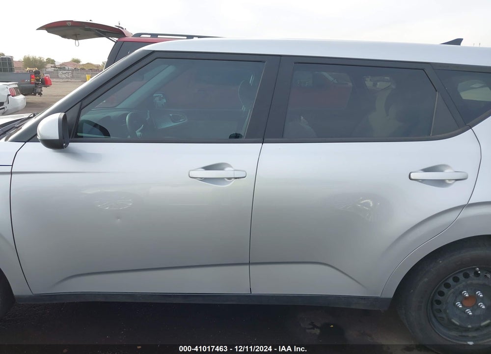 2021 KIA SOUL LX VIN: KNDJ23AU0M7791676