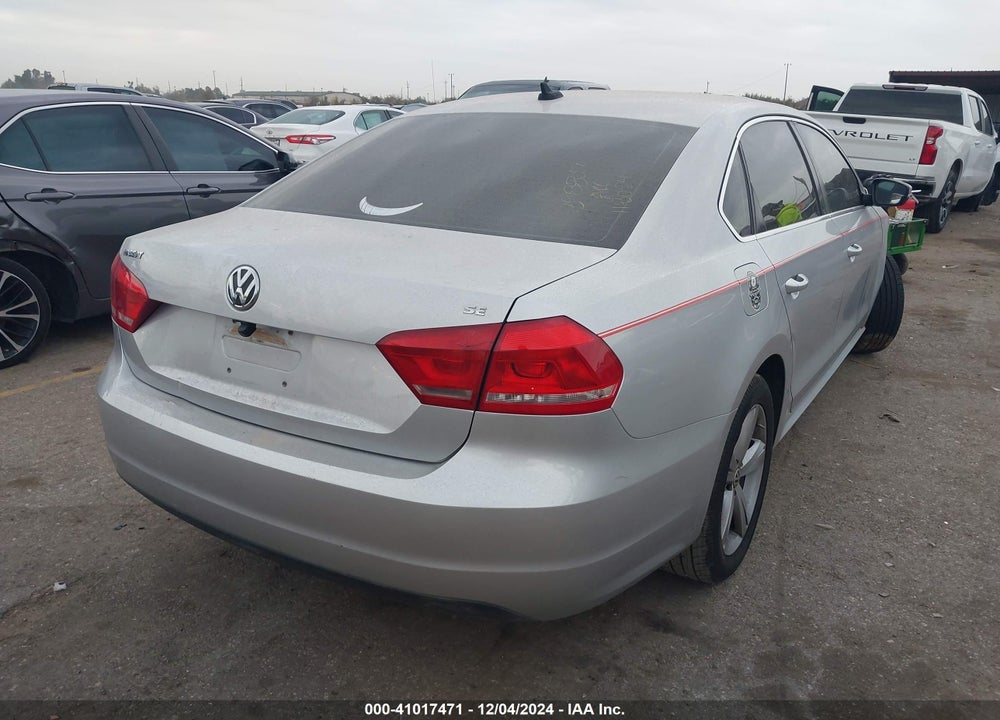 2013 VOLKSWAGEN PASSAT VIN: 1VWBP7A30DC104091