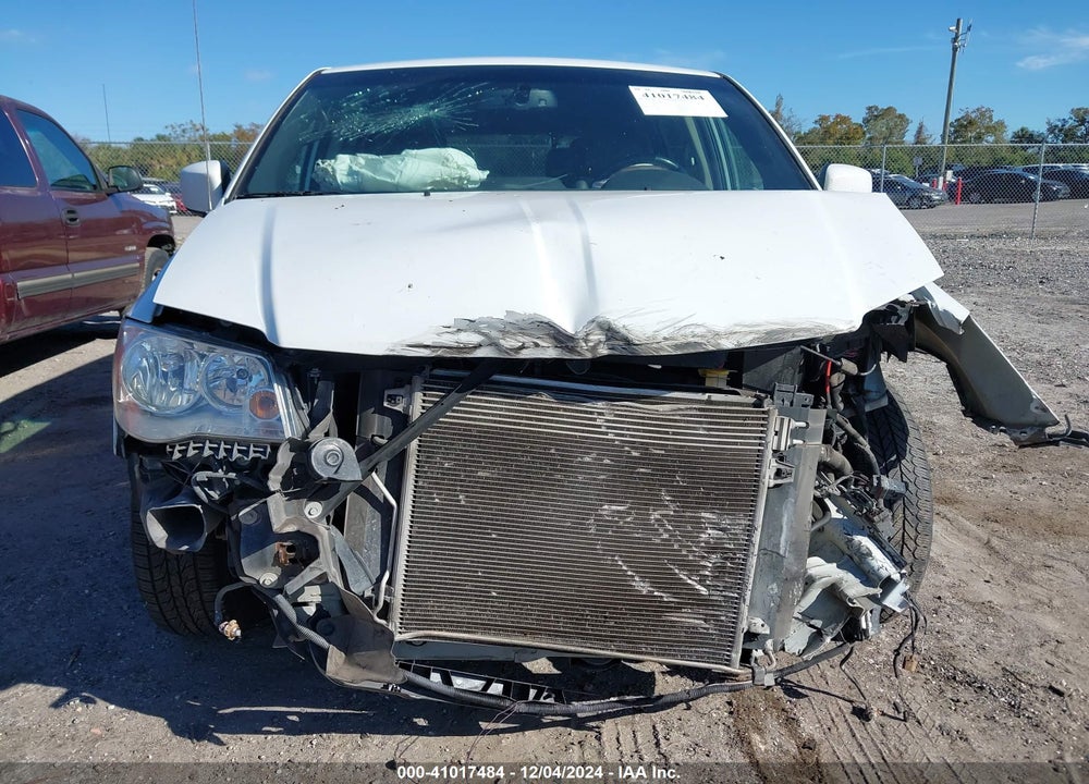 2017 DODGE GRAND CARAVAN SXT VIN: 2C4RDGCG0HR818620