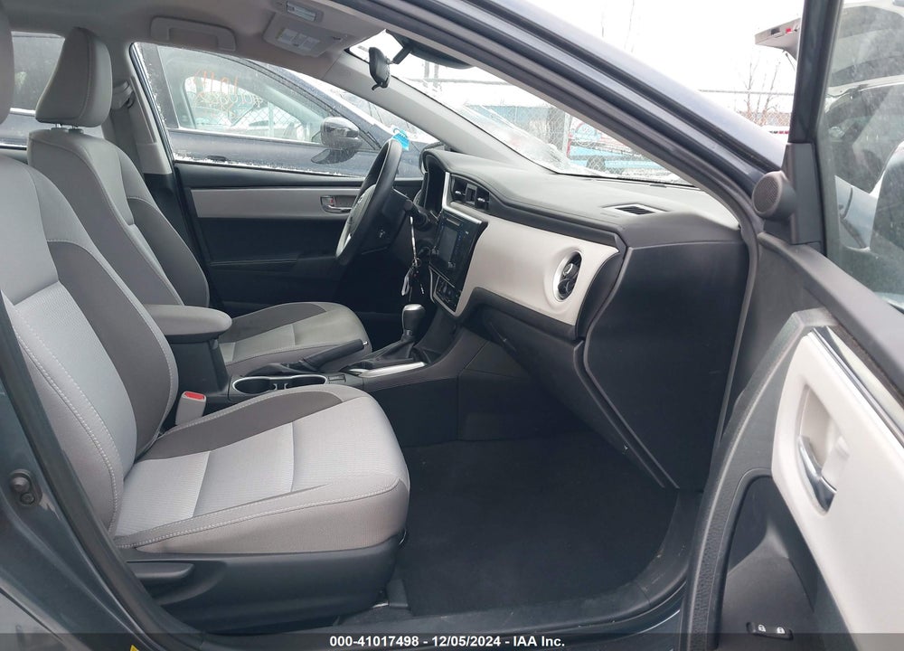 2017 TOYOTA COROLLA LE VIN: 2T1BURHE9HC856190